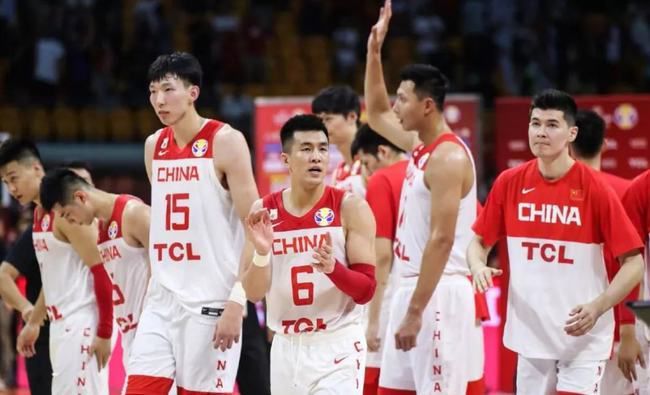 19:35CBA上海久事主场迎战浙江东阳光药，上海赛季初期战绩不佳，但进入第二阶段之后，球队奋起直追，上一战更是击败强敌广东，球队结束连败，为他们本场比赛主场迎战广厦奠定了一定的信心基础。